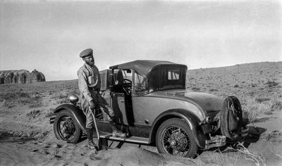 A Frisch stuck in sand (1 of 1).jpg