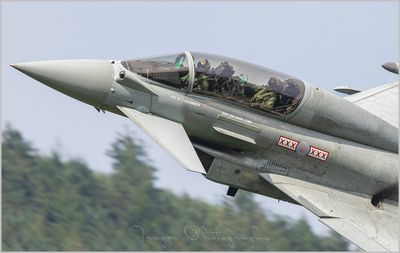  Mach loop. Low flying in Wales