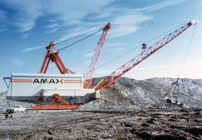 AMAX Coal Company Bucyrus Erie 2550W (Chinook Mine)