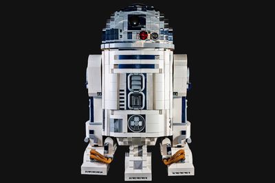 R2D2