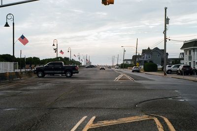 Beach Avenue looking south, ground level