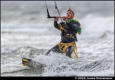 troon_kite_662.jpg