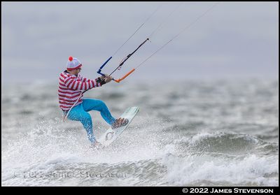 troon_kite_671.jpg