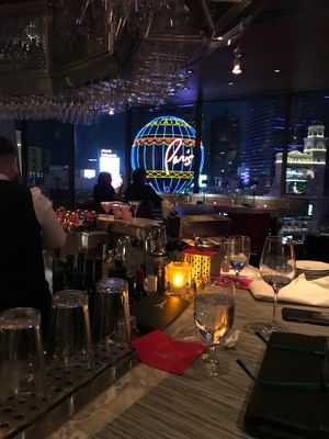 paris bar at night