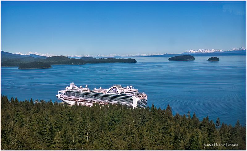 DSC09749-Icy Strait Point.jpg