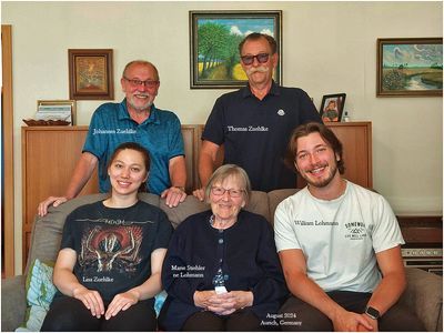 Family 2024-Aurich.jpg