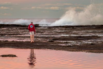 Pounding Waves