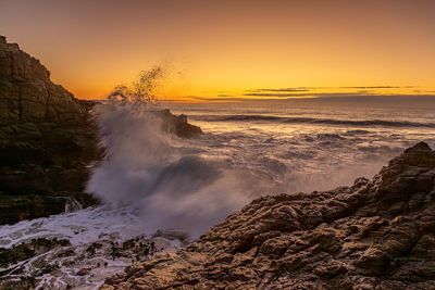 Raging Waves*Credit*