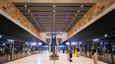 Metro Platform