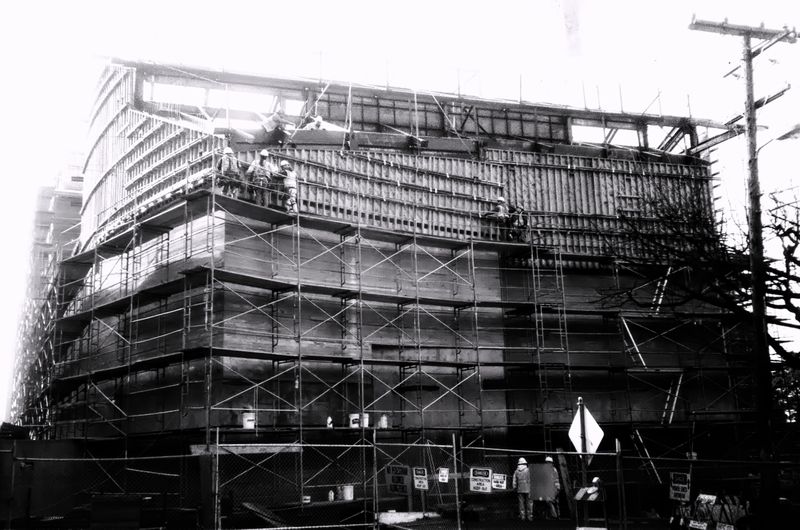 berkeley_surtardja_dai_hall_2008_2_rt_tx_9.jpg
