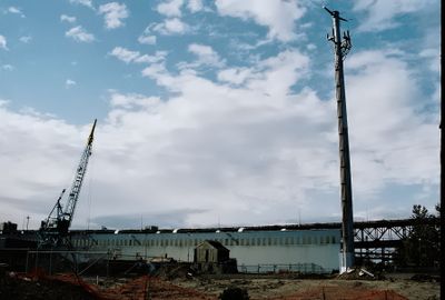 portland_waterfront_electrical_tower_2007_5_rt_kc_cu_17.jpg