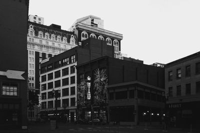 portland_broadway_2021_10_rt_g_23.jpg