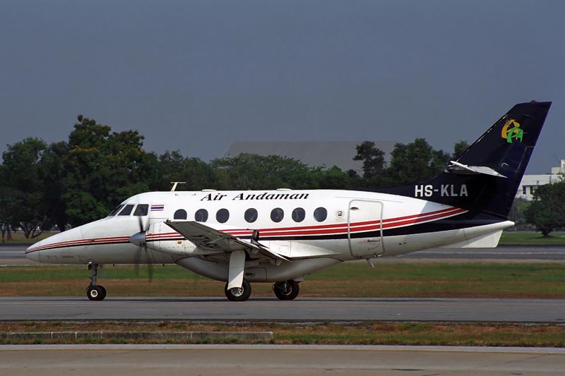 AIR ANDAMAN BAE J31 BKK RF 1609 32.jpg