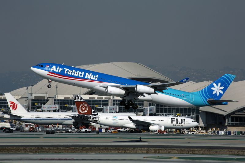 AIR TAHITI NUI AIRBUS A340 300 LAX RF 5K5A5298.jpg