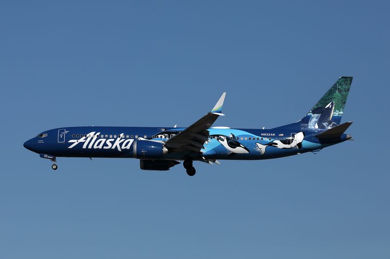 ALASKA BOEING 737 MAX 9 LAX RF 002A5509.jpg