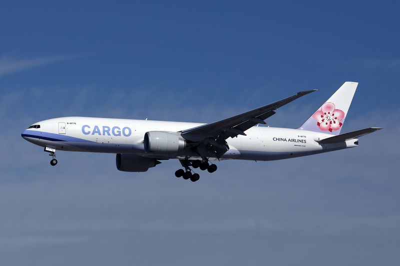 CHINA AIRLINES CARGO BOEING 777F LAX RF 002A5955.jpg