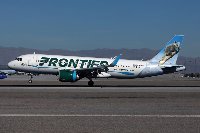 FRONTIER AIRBUS A320 NEO LAS RF 002A5692.jpg