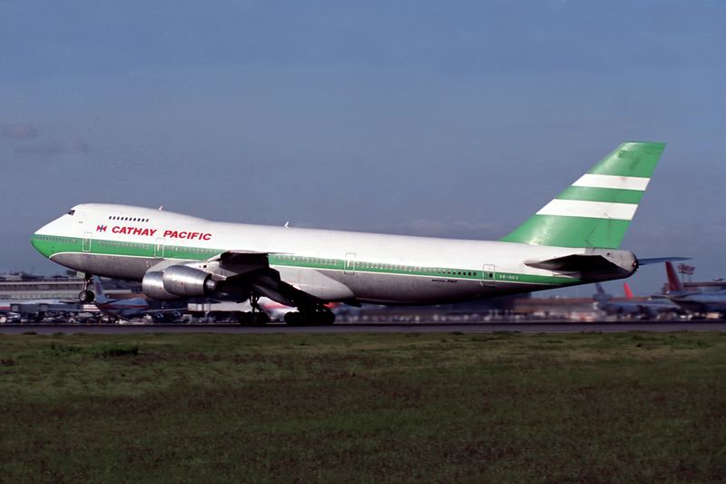 CATHAY PACIFIC BOEING 747 200 NRT RF 428 35.jpg
