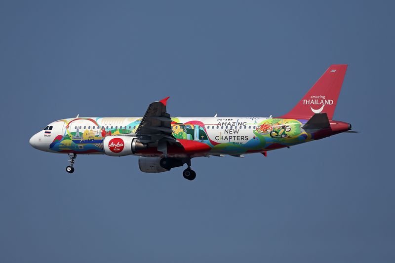 AIR ASIA AIRBUS A320 DMK RF 002A7687.jpg