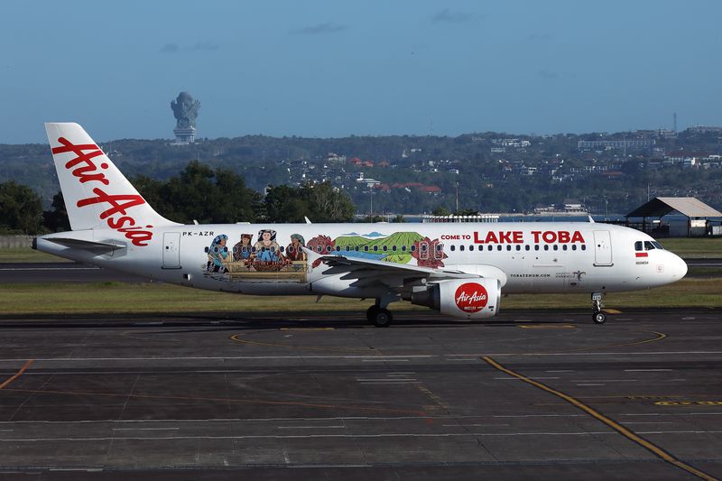 AIR ASIA AIRBUS A320 DPS RF 002A9147.jpg