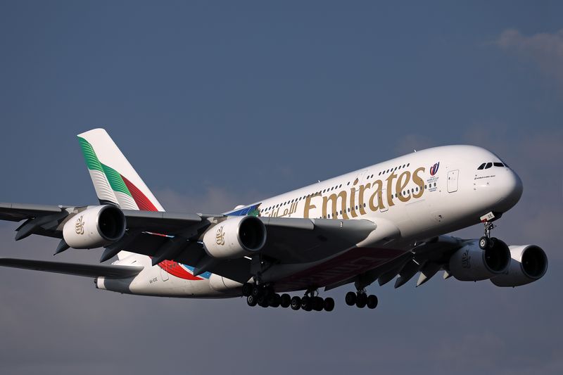 EMIRATES AIRBUS A380 JNB RF 002A9617.jpg