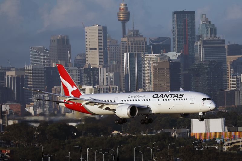 QANTAS BOEING 787 9 SYD RF 002A0563.jpg