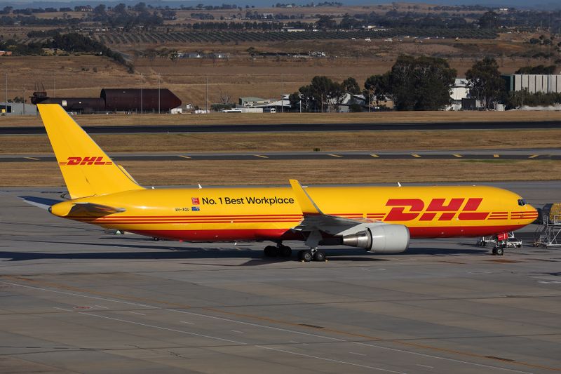 DHL BOEING 767 300F MEL RF 002A0783.jpg