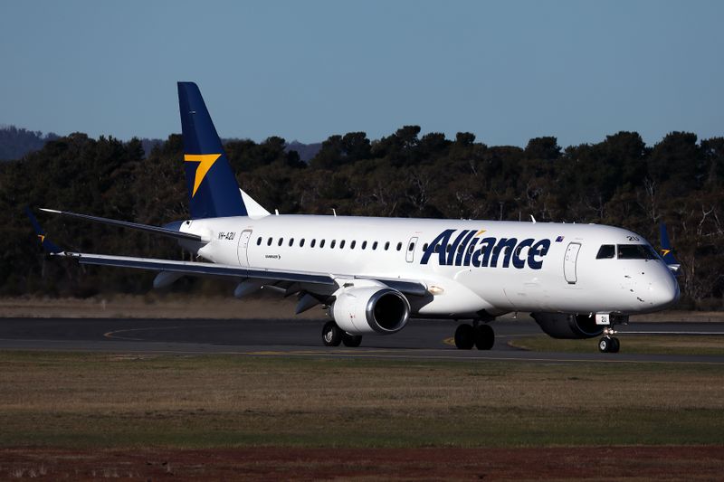 ALLIANCE EMBRAER 190 HBA RF 002A1206.jpg