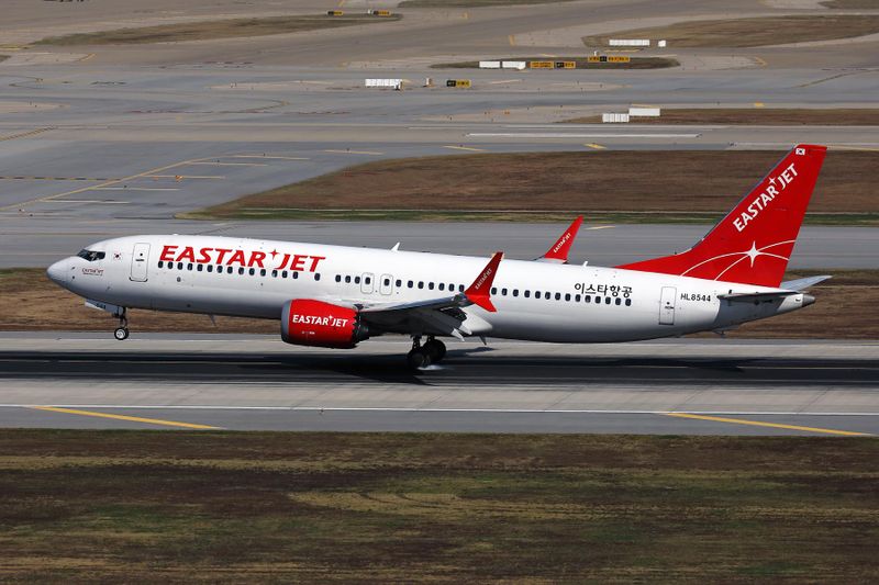 EASTAR JET BOEING 737 MAX 8 ICN RF 002A3752.jpg