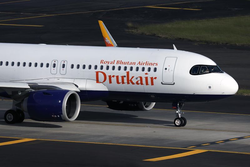 DRUK AIR AIRBUS A320 NEO SYD RF 002A3325.jpg