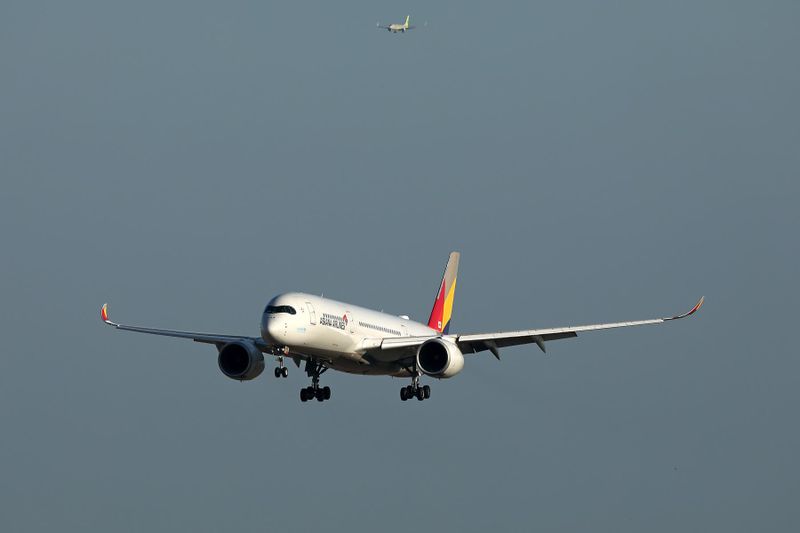 ASIANA AIRBUS A350 900 ICN RF 002A3987.jpg