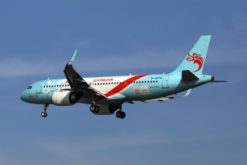 LOONGAIR AIRBUS A320 NEO BKK RF 002A6455.jpg
