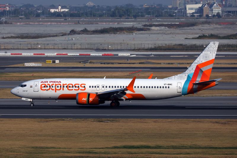 AIR INDIA EXPRESS BOEING 737 MAX 8 BKK RF 002A6307.jpg