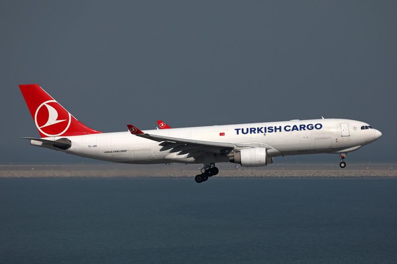 TURKISH CARGO AIRBUS A330 200F HKG RF 002A5541.jpg