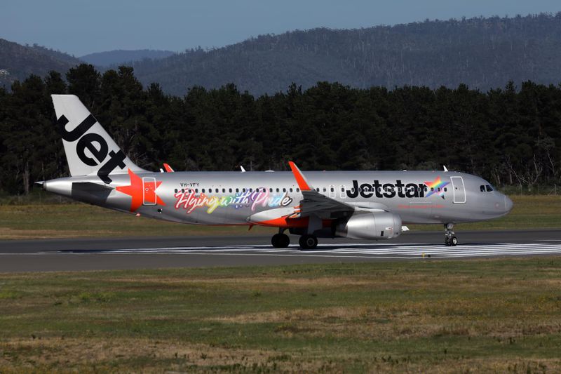 JETSTAR AIRBUS A320 HBA RF 002A5435.jpg