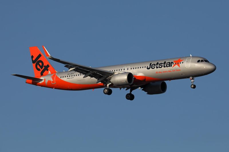 JETSTAR AIRBUS A321 NEO MEL RF 002A6741.jpg