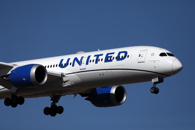 UNITED BOEING 787 9 MEL RF 002A6612.jpg