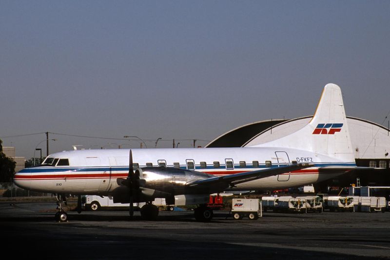 KF CONVAIR 540 C-FKFZ F S 7025.jpg