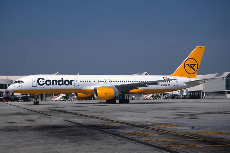 CONDOR BOEING 757 200 MUC RF F S 4639.jpg