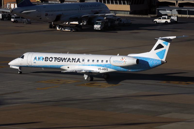 AIR BOTSWANA EMBRAER 145 JNB RF 002A8676.jpg