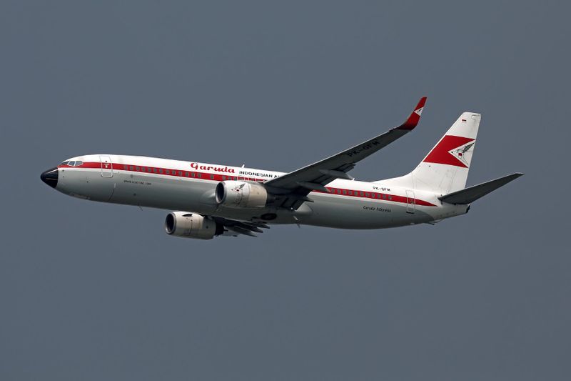 GARUDA INDONESIA AIRLINES BOEING 737 800 CGK RF 002A6923.jpg