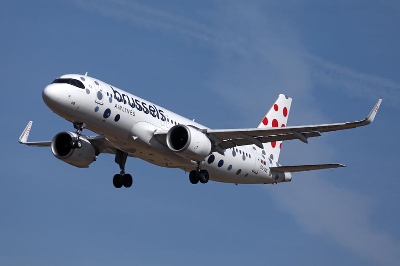 BRUSSELS AIRLINES AIRBUS A320 NEO FCO RF 002A7680.jpg