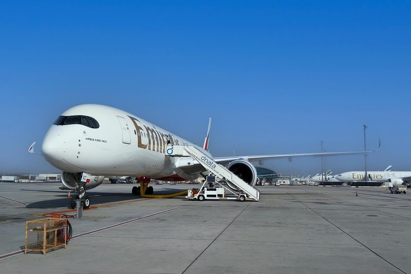 EMIRATES AIRBUS A350 900 DXB RF 20250530_080512.jpg