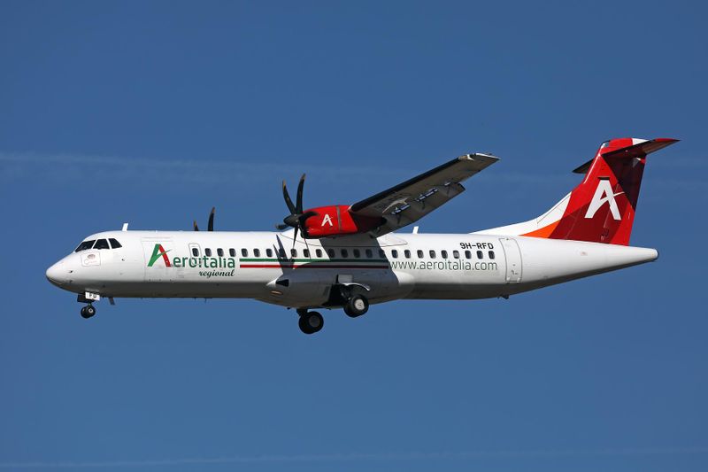 AEROITALIA REGIONAL ATR72 FCO RF 002A7256.jpg