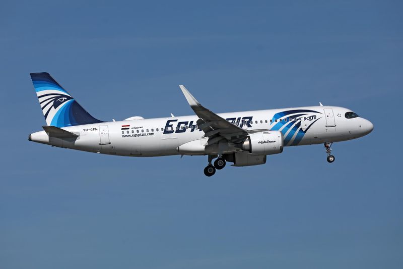 EGYPTAIR AIRBUS A320 NEO FCO RF 002A7396.jpg