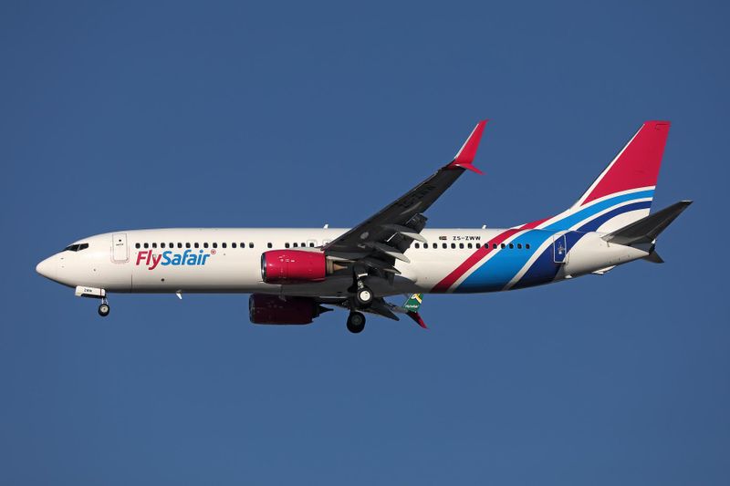 FLYSAFAIR BOEING 737 800 JNB RF 002A8524.jpg
