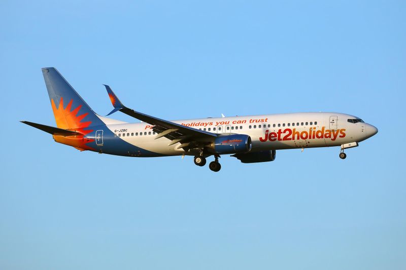 JET 2 BOEING 737 800 FCO RF 002A7088.jpg