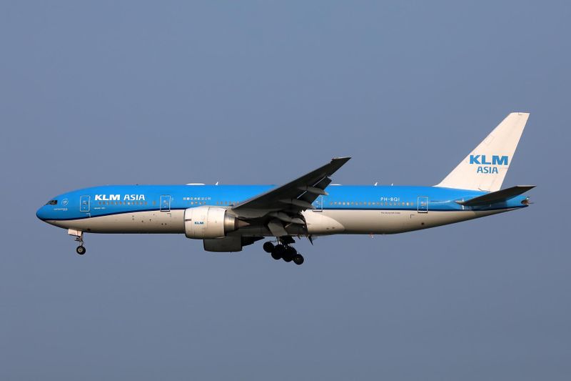 KLM ASIA BOEING 777 200 AMS RF 002A8151.jpg