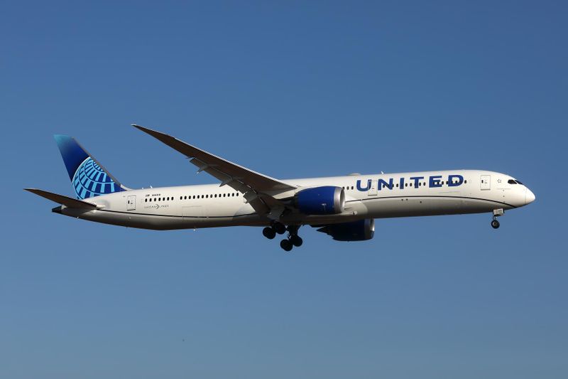 UNITED BOEING 787 10 ATH RF 002A8261.jpg