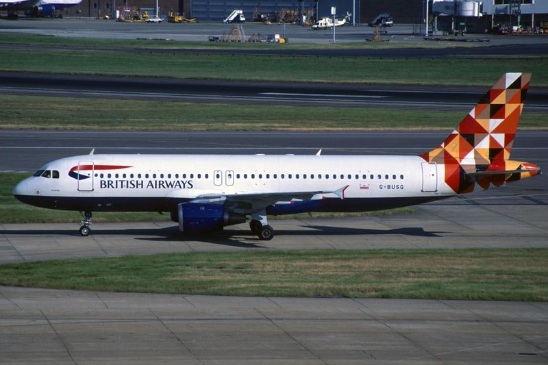 BRITISH AIRWAYS AIRBUS A320 LHR RF F2.jpg